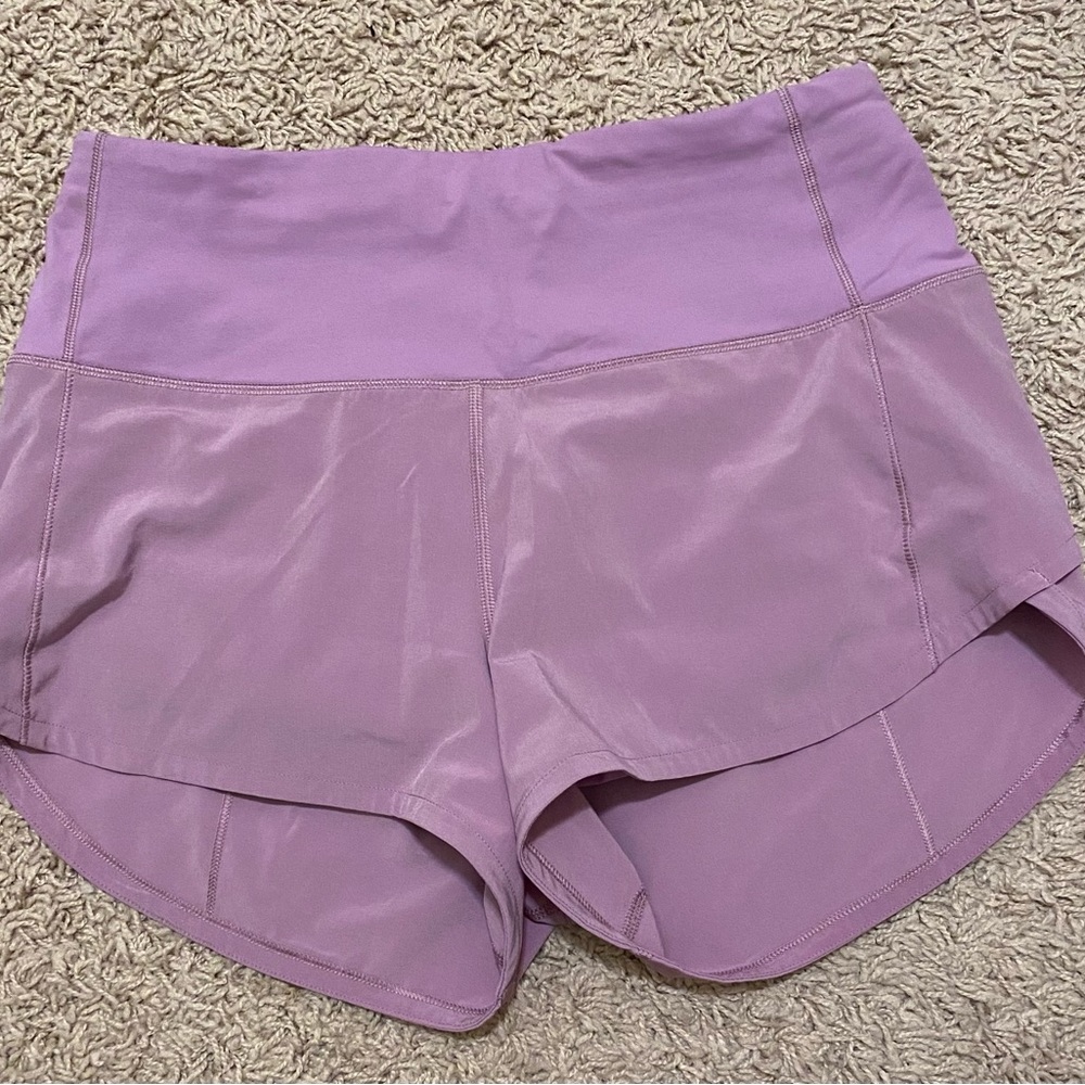 Lululemon Speed Up Short High-Rise *2.5"
Jubilee size 4 EUC